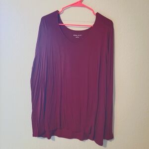 Long Sleeve Swoop/V Neck